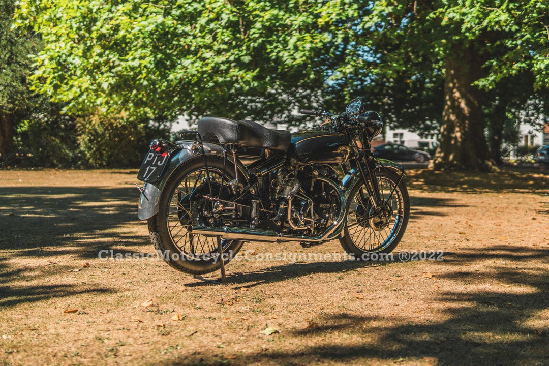 1953 Vincent Black Shadow Series C – 998cc – SOLD!