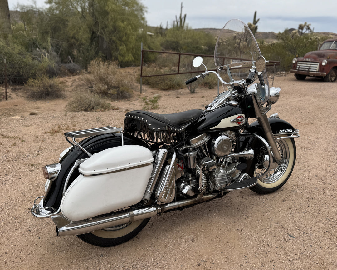 1959 Harley Davidson FLH Duo Glide Panhead Tank Shift Model