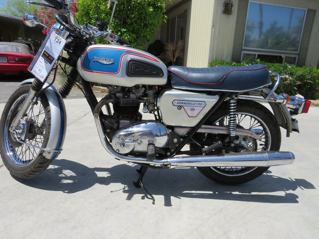 1977 Triumph Bonneville 750 Silver Jubilee