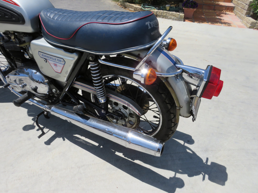 1977 Triumph Bonneville 750 Silver Jubilee