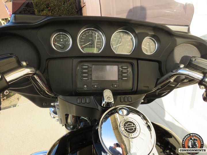 2017 HARLEY DAVIDSON CUSTOM POLICE MOTORCYCLE