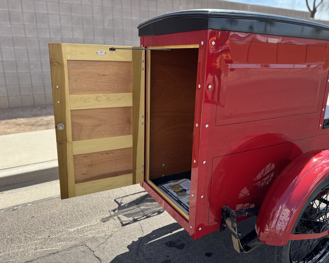 1930 Harley Davidson VL with Package Truck