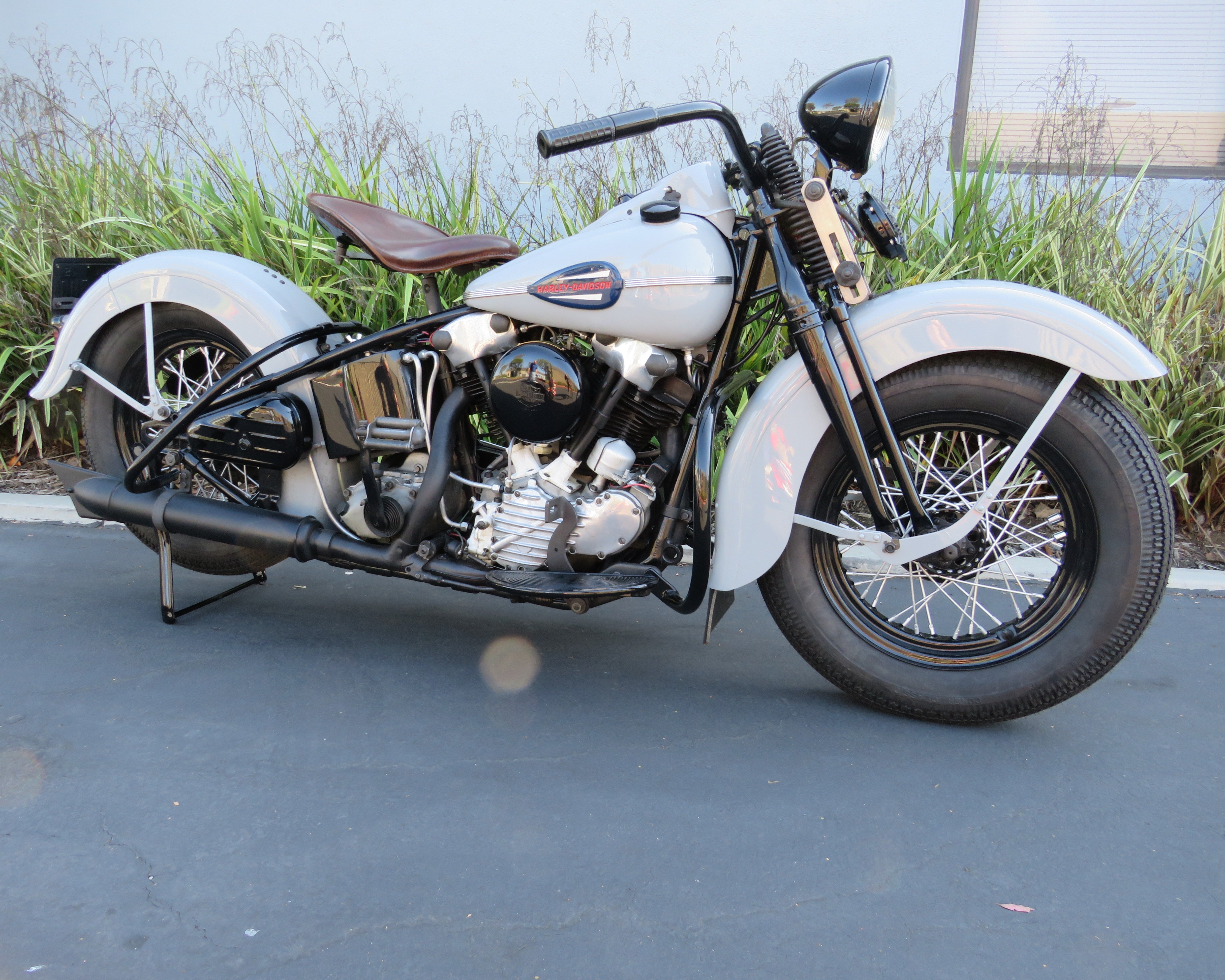 100 Point AMCA Judged - 1945 Harley Davidson FL Knucklehead