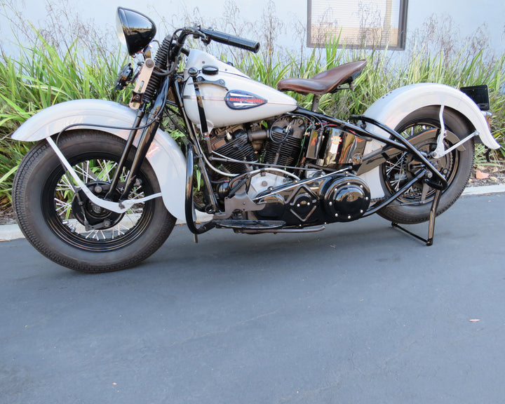 100 Point AMCA Judged - 1945 Harley Davidson FL Knucklehead