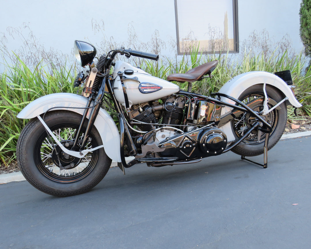 100 Point AMCA Judged - 1945 Harley Davidson FL Knucklehead
