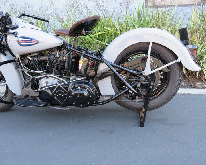 100 Point AMCA Judged - 1945 Harley Davidson FL Knucklehead