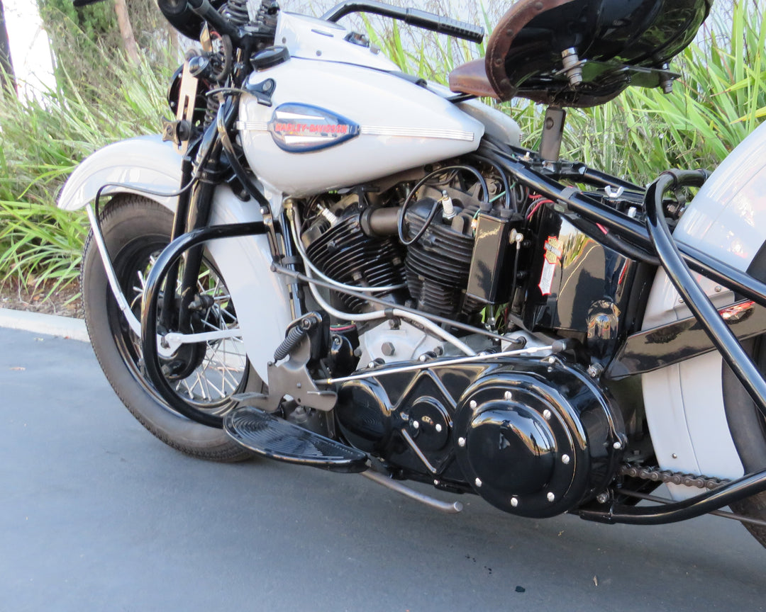 100 Point AMCA Judged - 1945 Harley Davidson FL Knucklehead